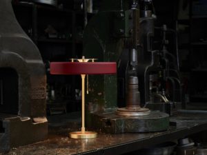 Mood-Design_Bert_Frank_lampa_Revolve_R2 Lampy na pokolenia marki Bert Frank